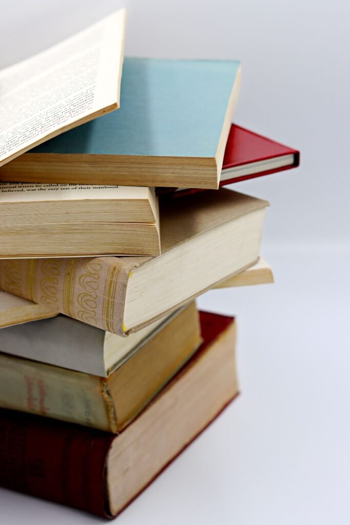 Primary School Tuition in Singapore at Wisdom Kids - Tamil Books