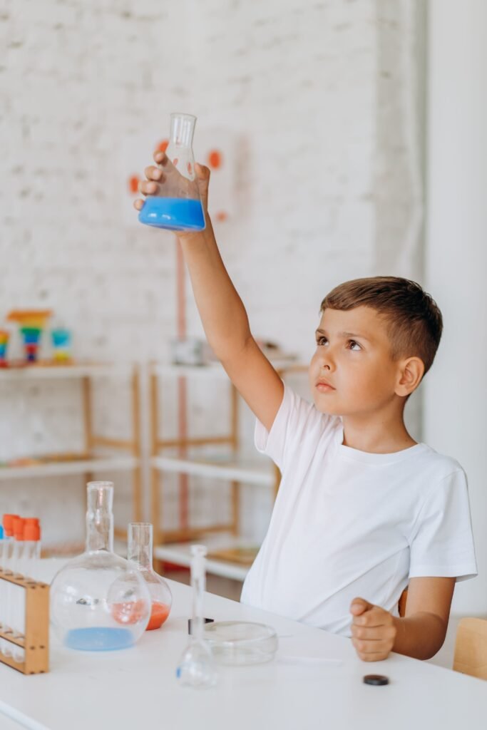 Primary School Tuition in Singapore at Wisdom Kids - Science Lab